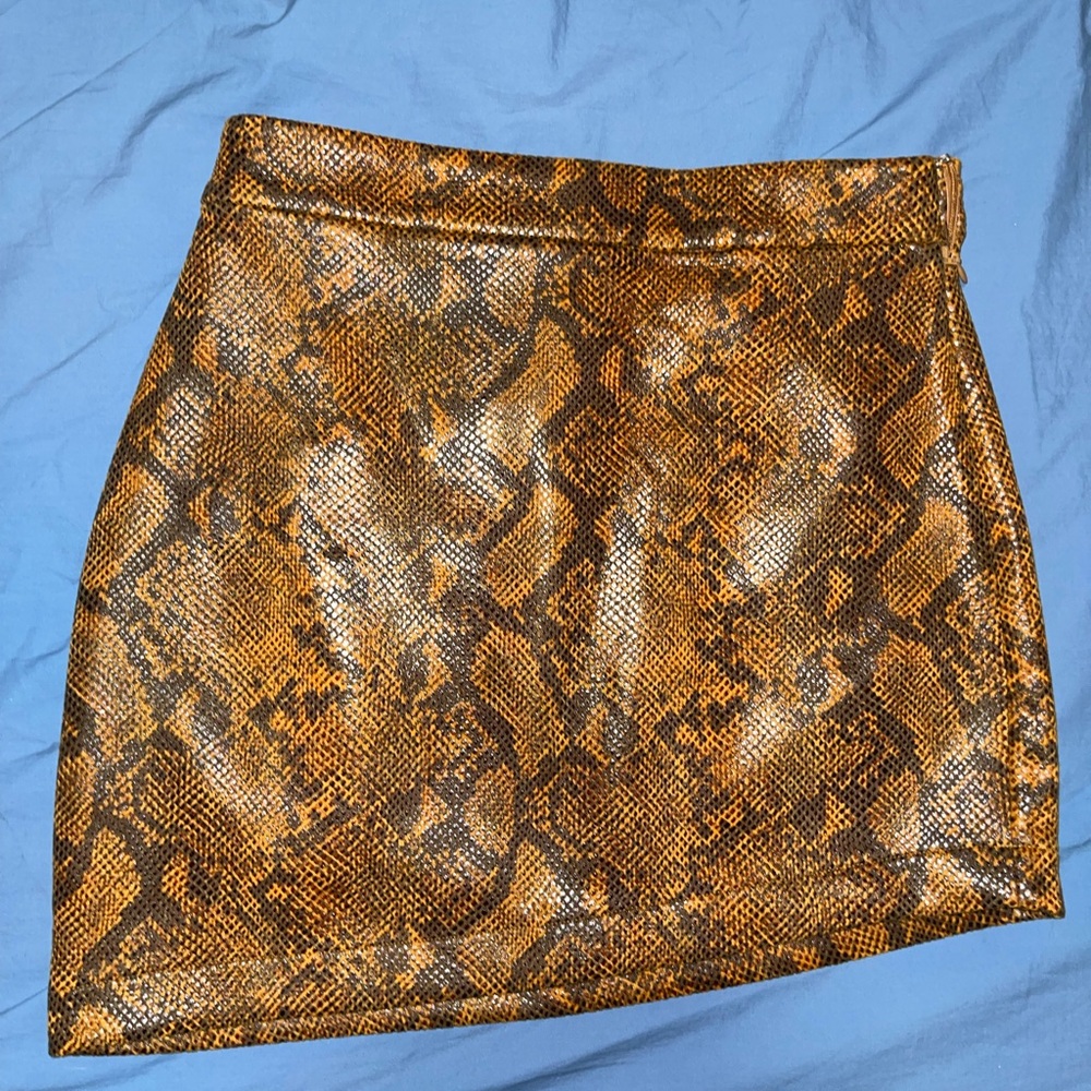 H:ours snake print skirt brown - Picture 2 of 4